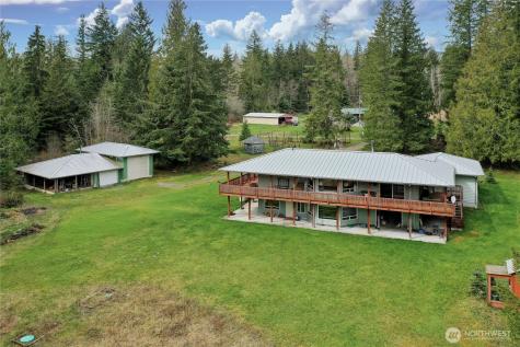 48513 144th Avenue E Eatonville WA 98328