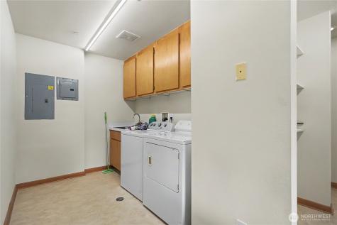 48513 144th Avenue E Eatonville WA 98328