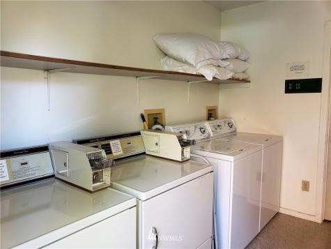 1 Lodge 627-o Manson WA 98831