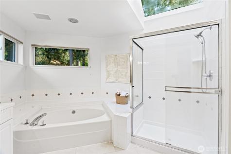 11016 166th Place NE Redmond WA 98052