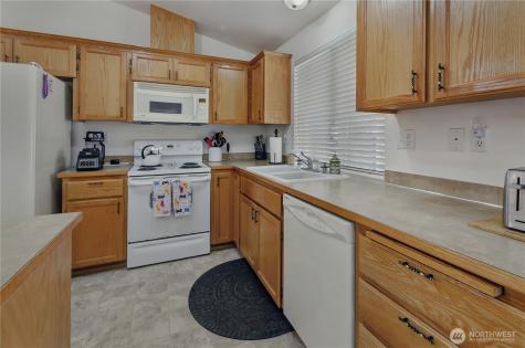 2530 187th Street E Tacoma WA 98445