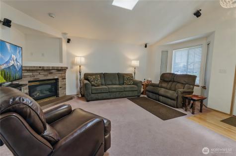 2530 187th Street E Tacoma WA 98445
