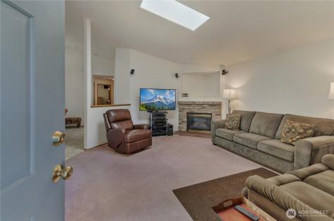 2530 187th Street E Tacoma WA 98445