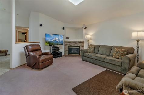 2530 187th Street E Tacoma WA 98445