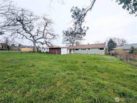 1740 6th Street Oak Harbor WA 98277