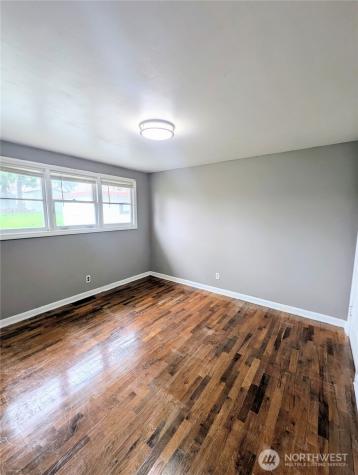 1740 6th Street Oak Harbor WA 98277
