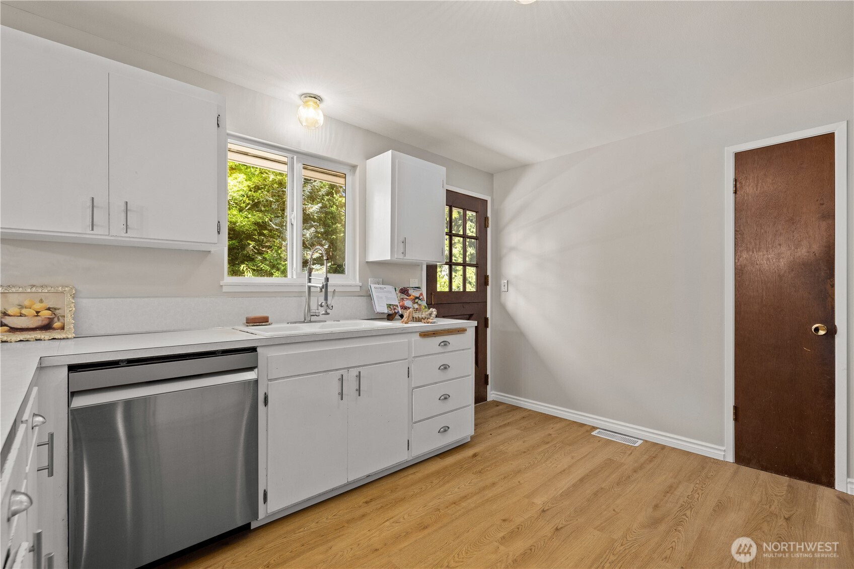 8021 181st Place SW Edmonds WA 98026
