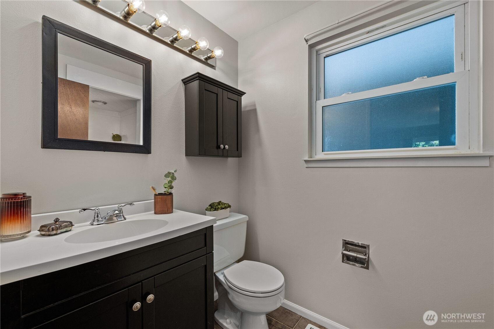 8021 181st Place SW Edmonds WA 98026