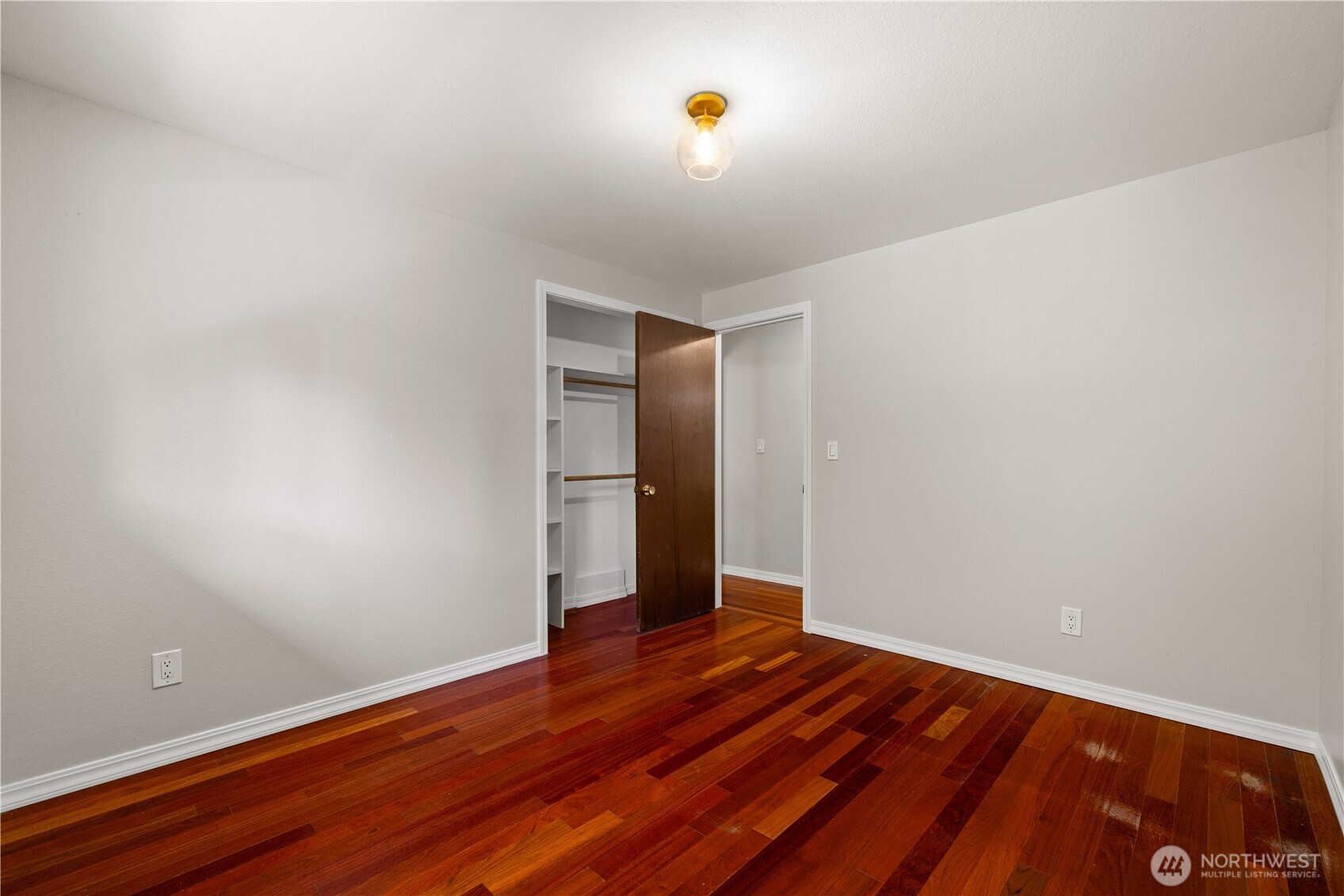 8021 181st Place SW Edmonds WA 98026