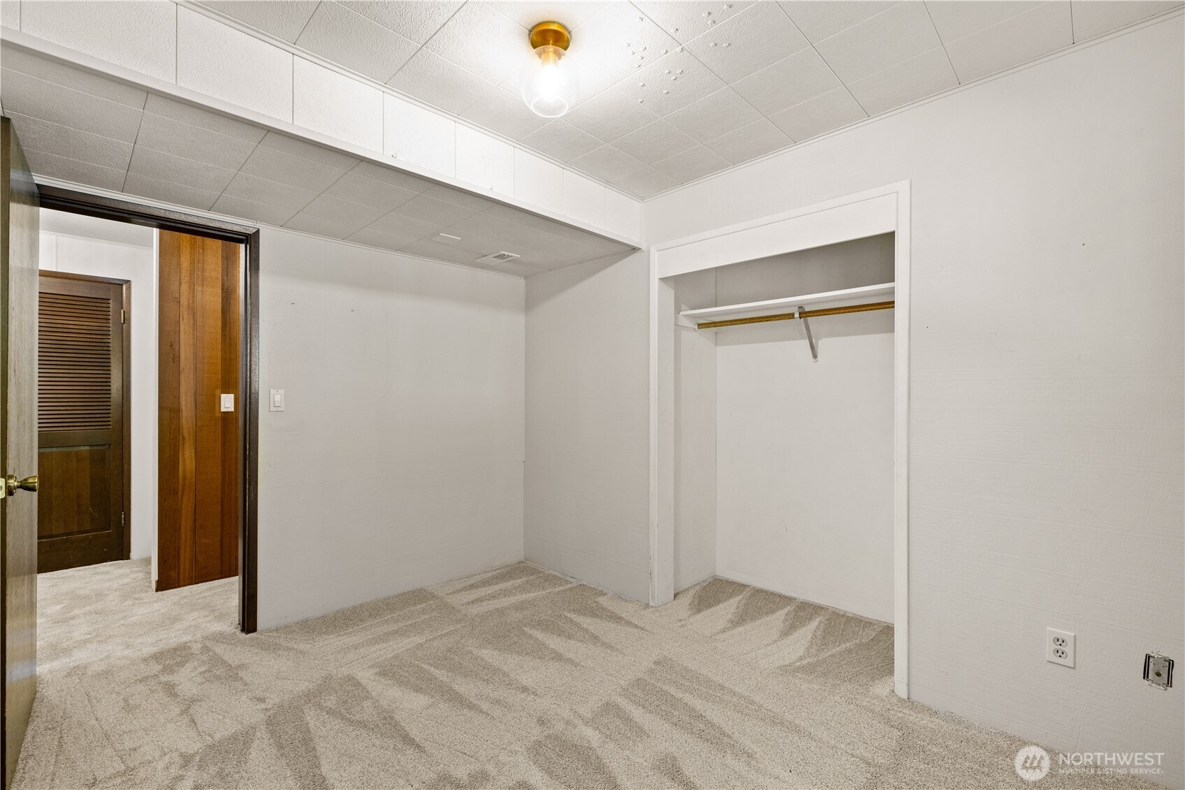 8021 181st Place SW Edmonds WA 98026