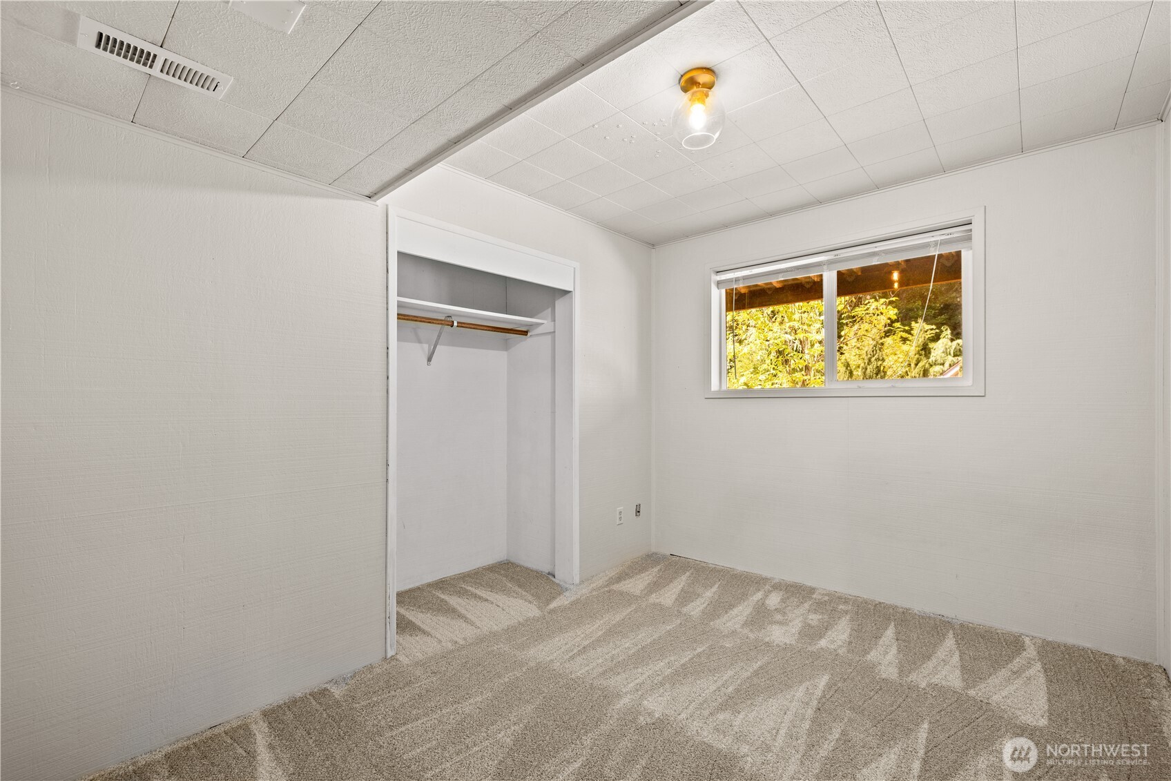 8021 181st Place SW Edmonds WA 98026