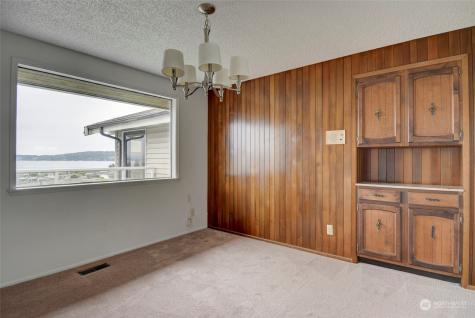 2296 Mariner Beach Drive Oak Harbor WA 98277