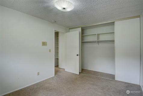 2296 Mariner Beach Drive Oak Harbor WA 98277