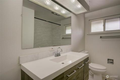 2296 Mariner Beach Drive Oak Harbor WA 98277