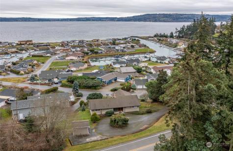 2296 Mariner Beach Drive Oak Harbor WA 98277