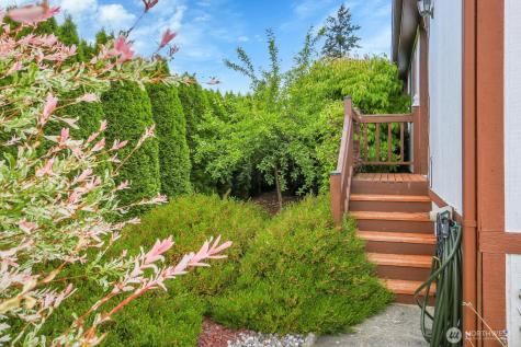 1427 100th Street SW Everett WA 98204