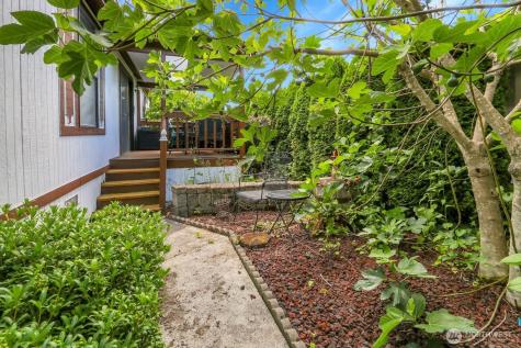 1427 100th Street SW Everett WA 98204