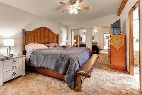 1427 100th Street SW Everett WA 98204