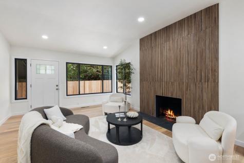 10012 8th Avenue NW Seattle WA 98177