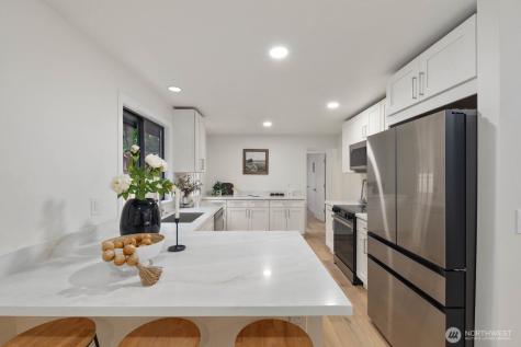 10012 8th Avenue NW Seattle WA 98177