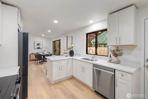 10012 8th Avenue NW Seattle WA 98177