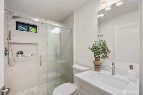 10012 8th Avenue NW Seattle WA 98177