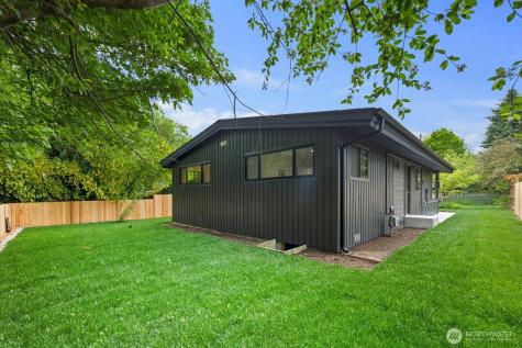 10012 8th Avenue NW Seattle WA 98177