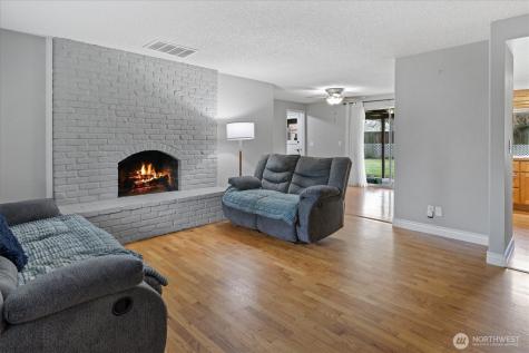 2120 Ginkgo Street SE Auburn WA 98092