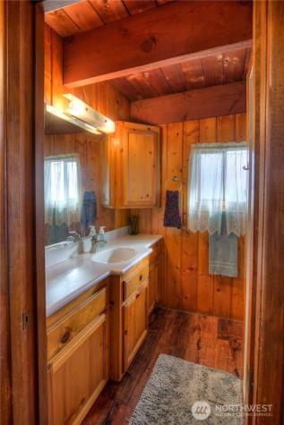 420 Lough Lane Westport WA 98595