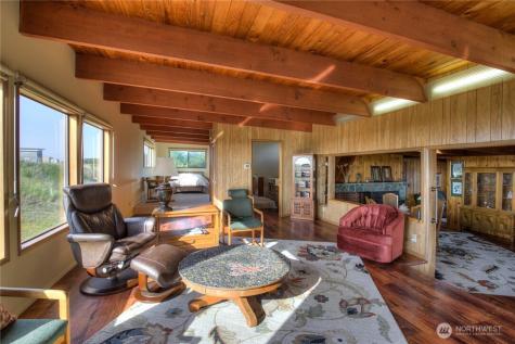 420 Lough Lane Westport WA 98595