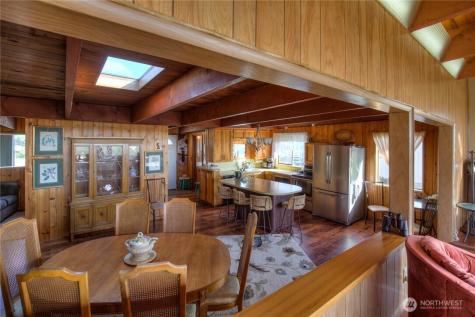 420 Lough Lane Westport WA 98595