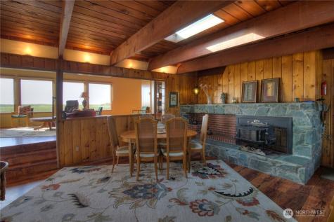 420 Lough Lane Westport WA 98595