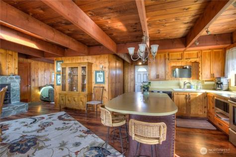 420 Lough Lane Westport WA 98595