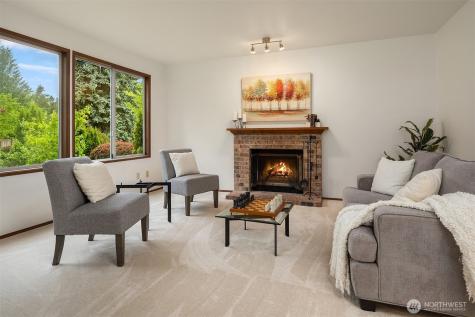 24346 SE 43rd Place Sammamish WA 98029