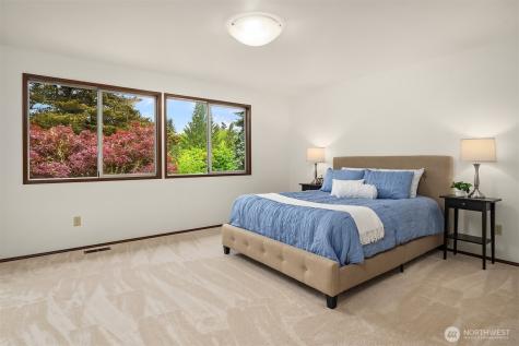 24346 SE 43rd Place Sammamish WA 98029