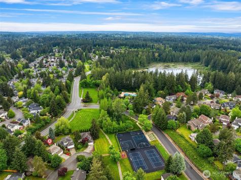 24346 SE 43rd Place Sammamish WA 98029