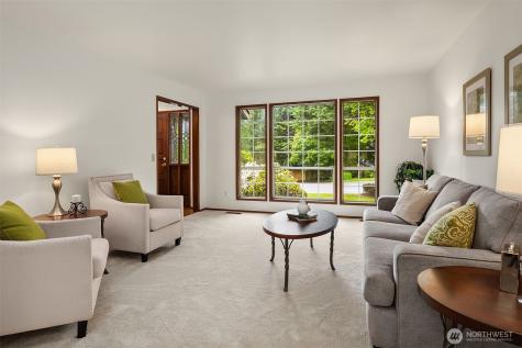 24346 SE 43rd Place Sammamish WA 98029