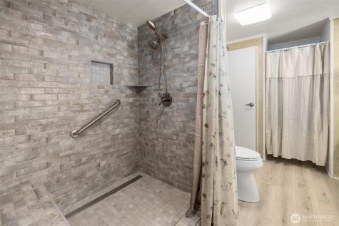 4111 164th Street SW Lynnwood WA 98087