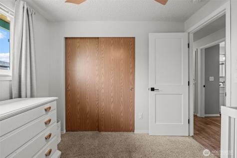 1756 S 42nd Street Tacoma WA 98418