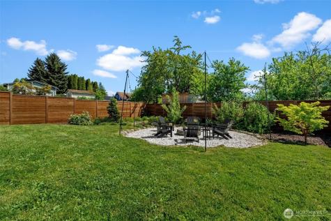 1756 S 42nd Street Tacoma WA 98418