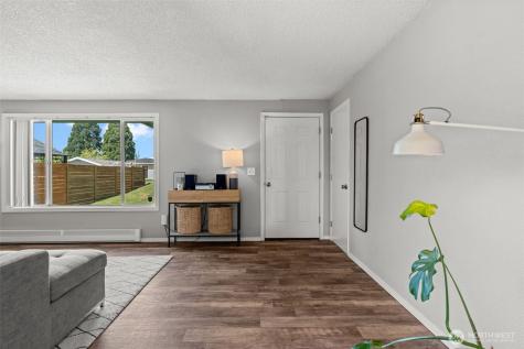 1756 S 42nd Street Tacoma WA 98418
