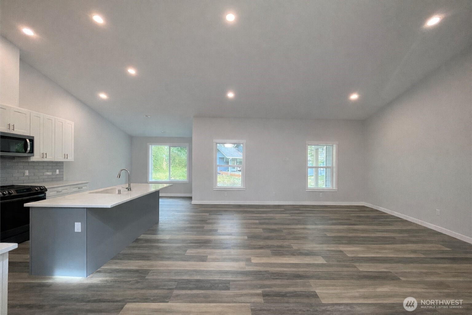 387 Sextans Avenue SW Ocean Shores WA 98569