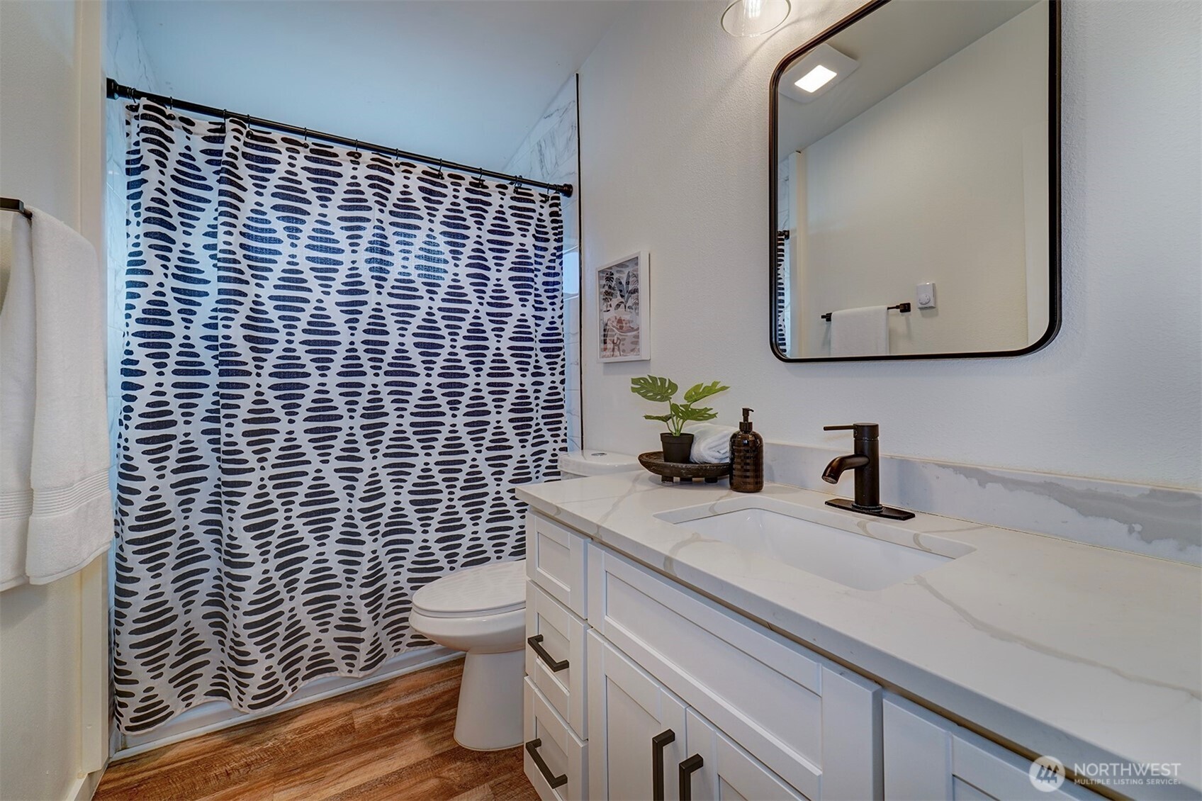 42 E Mossflower Lane Grapeview WA 98546