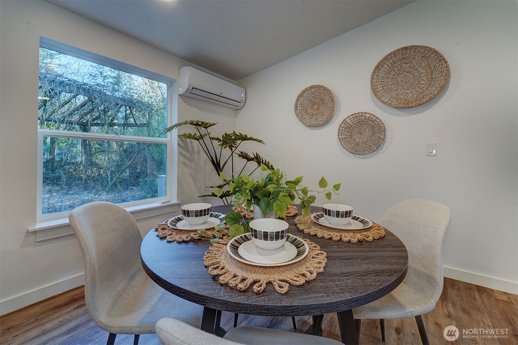 42 E Mossflower Lane Grapeview WA 98546