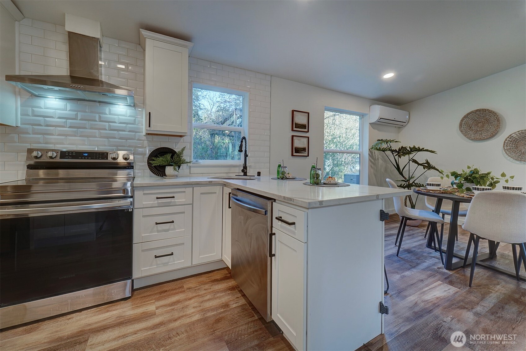 42 E Mossflower Lane Grapeview WA 98546