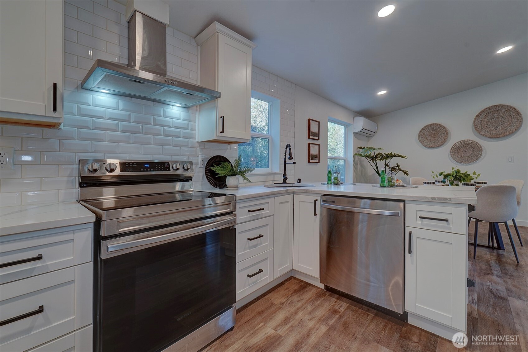 42 E Mossflower Lane Grapeview WA 98546