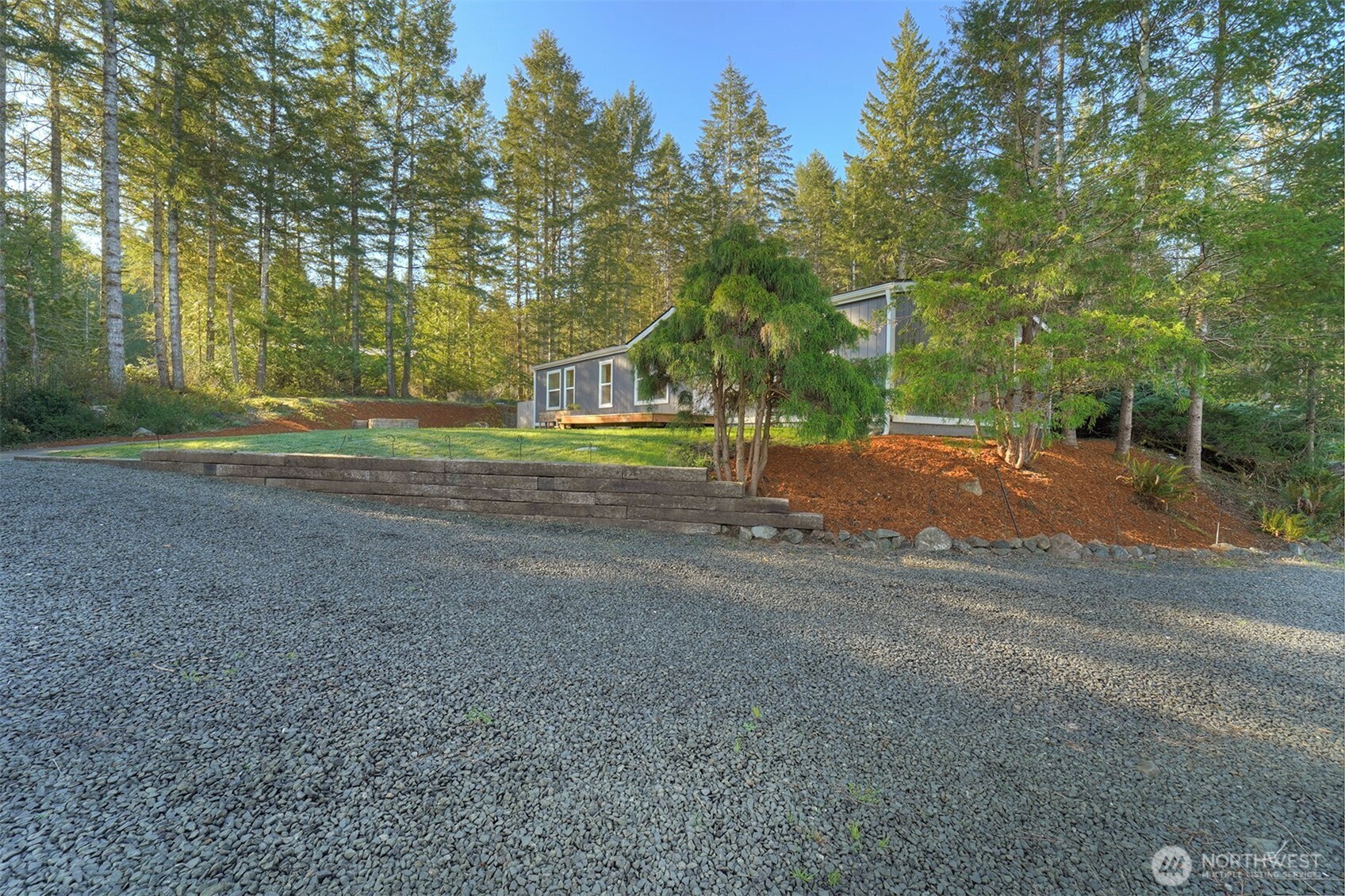 42 E Mossflower Lane Grapeview WA 98546