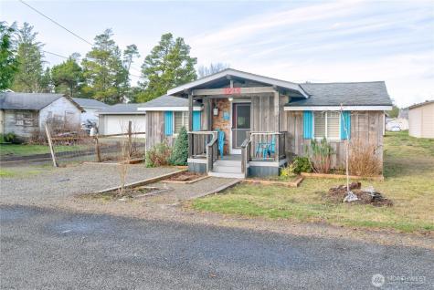 1213 269th Place Ocean Park WA 98640