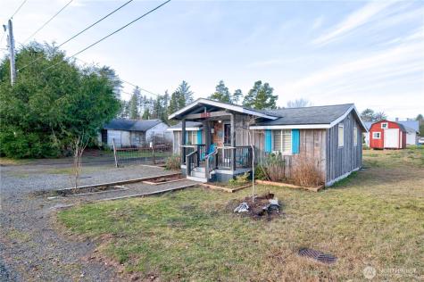 1213 269th Place Ocean Park WA 98640