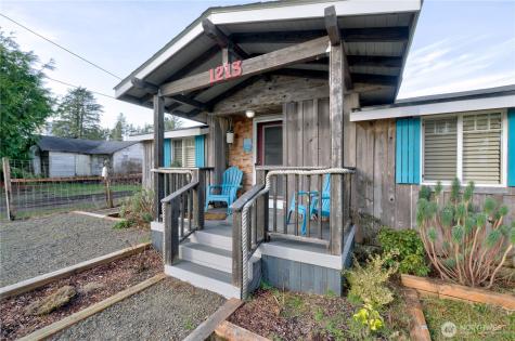 1213 269th Place Ocean Park WA 98640